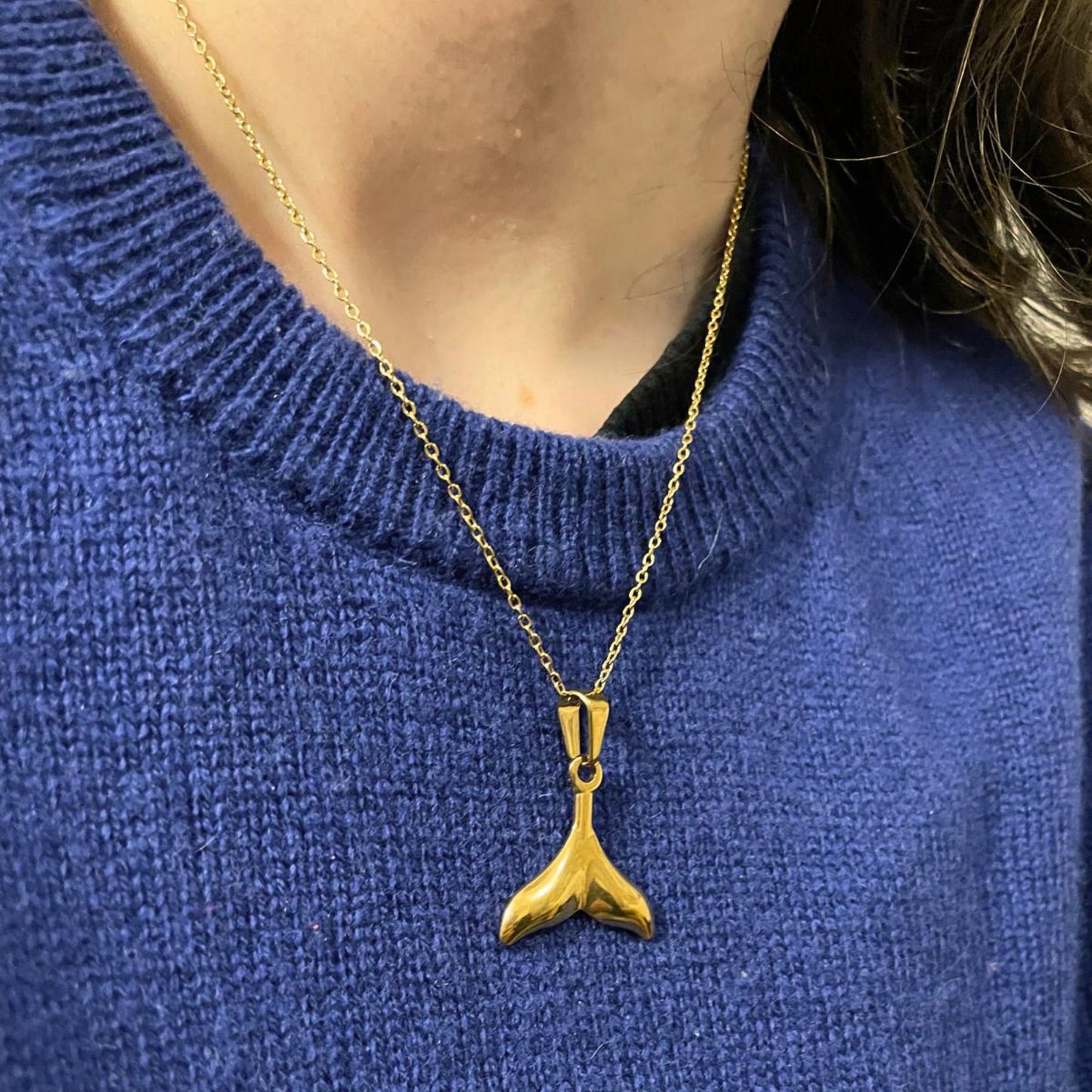 Collar Cola de Ballena — Chapado en oro