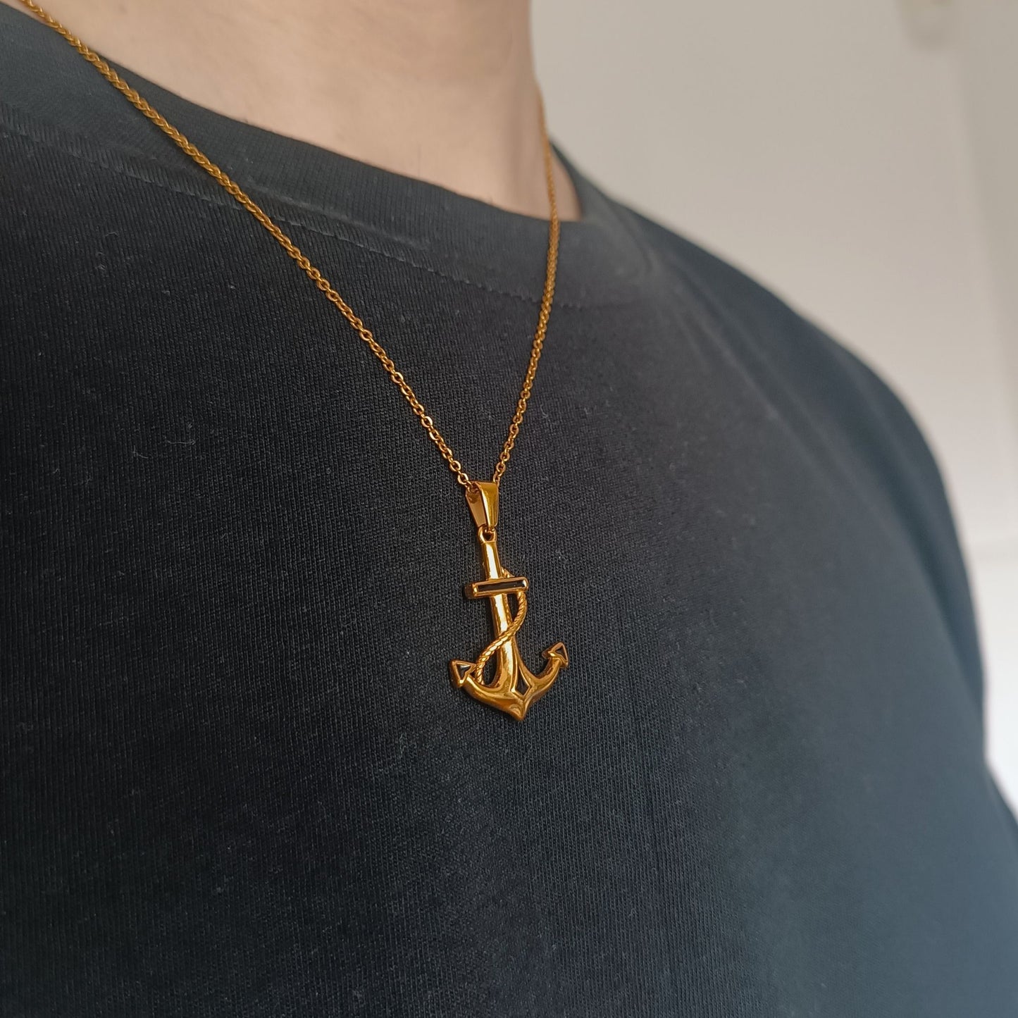 Collar Ancla — Chapado en oro